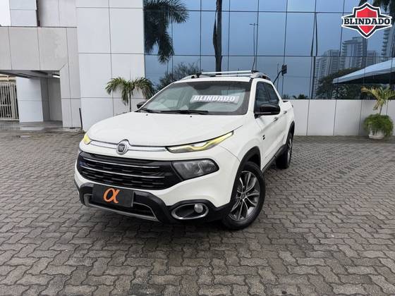 FIAT TORO 2.0 16V TURBO DIESEL VOLCANO 4WD AT9 FIAT TORO 2.0 16V TURBO DIESEL VOLCANO 4WD AT9
